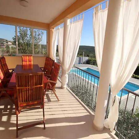 Villa In With Private Pool Debeljak