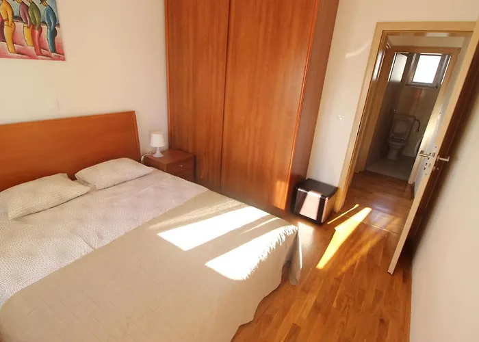 Villa In With Private Pool Debeljak