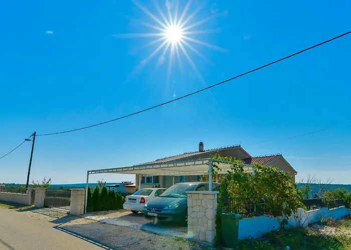 In With Private Pool Villa *